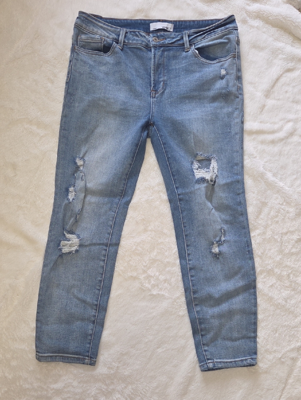 Vervet Light Blue Distressed Women's Jeans